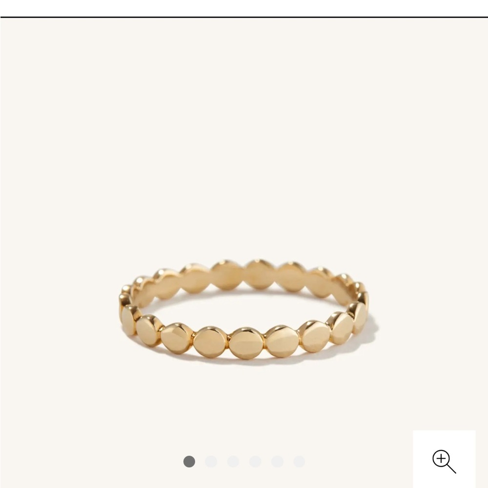 Mejuri Dot Ring